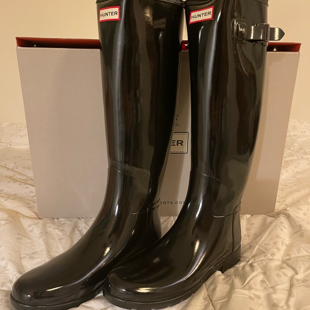 NEW Hunter Women's Original Tall Gloss Buckle Strap Rain Boots